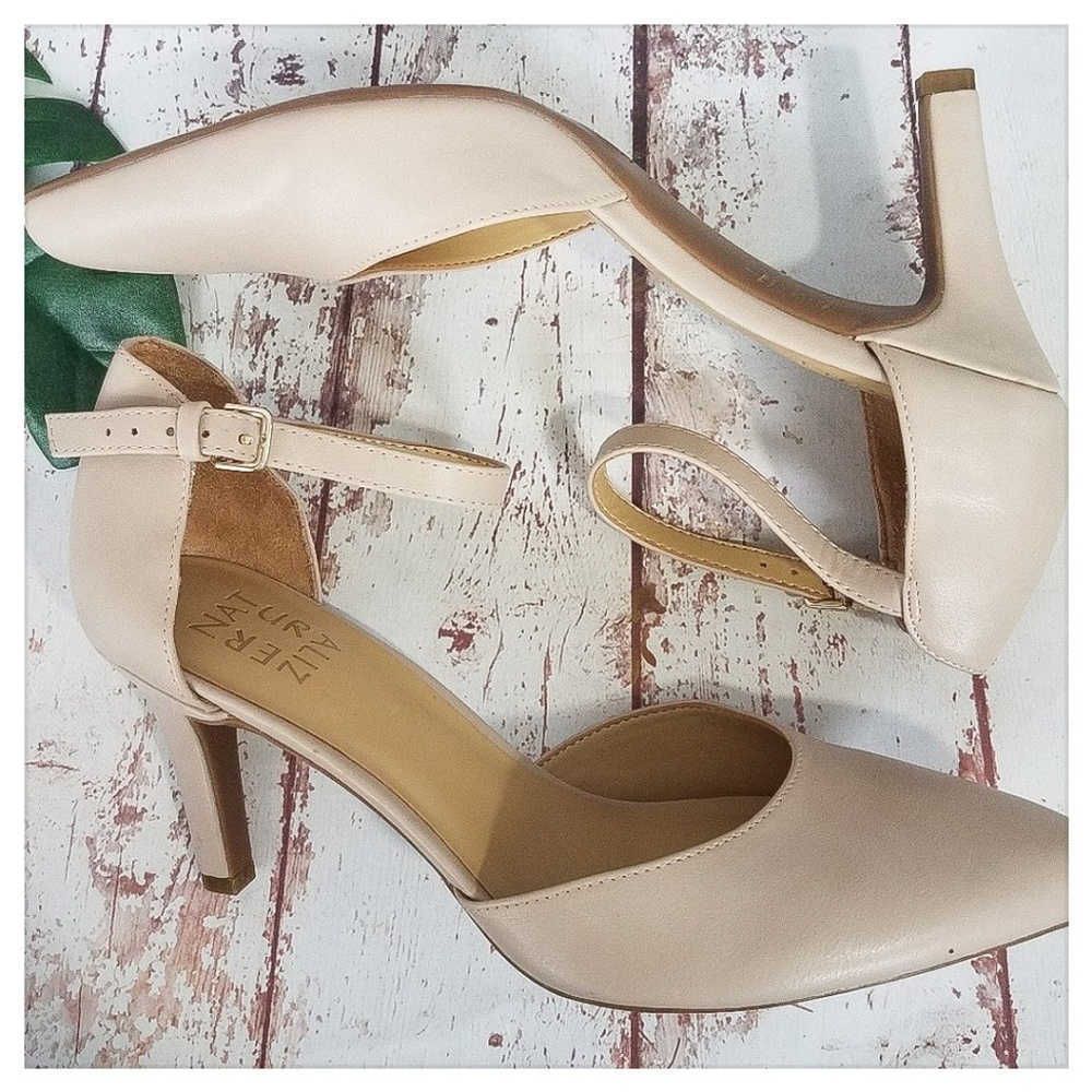 NUDE Naturalizer Ankle Strap Pump-NWOB